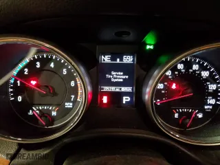 2011 Jeep Grand Cherokee Limited with VIN 1J4RR5GTXBC514198, listed as a Copart auction lot 46690915 with 194,149 mi miles and Salvage Title. Bid and sale history available at carsss.com. Image 9.