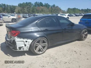 2018 BMW M3 z VIN WBS8M9C52J5K99099, wystawiony jako Copart lot #55144795 z przebiegiem 77 171 mil mil oraz Szkody całkowita. Historia ofert i sprzedaży dostępna na DreamBid. Obrazek 3.