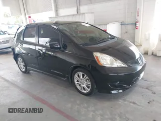 2009 Honda Fit Sport с VIN JHMGE88419S060830, выставлен на аукционе IAAI как лот 42449933 с пробегом 124 402 миль миль и . История ставок и продаж доступна на DreamBid. Изображение 1.