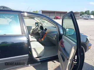 2002 Lexus RX 300 with VIN JTJGF10U920132891, listed as a IAAI auction lot 42787696 with 154,126 mi miles and . Bid and sale history available at DreamBid. Image 5.