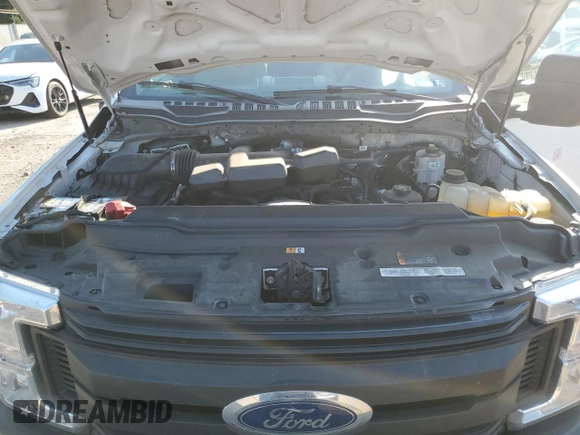 2019 Ford F-250 XL with VIN 1FTBF2A68KEG63053, listed as a Copart auction lot 61022255 with Not provided miles and Salvage title. Bid and sale history available at DreamBid. Image 11.