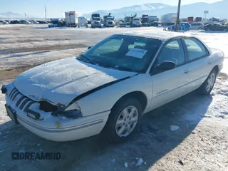 1996 Chrysler Concorde z VIN 2C3HD56T8TH115200, wystawiony jako IAAI lot #41315004 z przebiegiem 113 507 mil mil oraz . Historia ofert i sprzedaży dostępna na DreamBid. Obrazek 2.