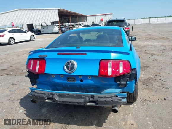 2011 Ford Mustang V6 with VIN 1ZVBP8AM3B5164284, listed as a IAAI auction lot 42013370 with 43,689 mi miles and . Bid and sale history available at DreamBid. Image 17.