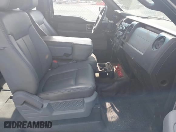 2011 Ford F-150 XL z VIN 1FTEX1CM3BFC22991, wystawiony jako IAAI lot #42134038 z przebiegiem 303 095 mil mil oraz . Historia ofert i sprzedaży dostępna na DreamBid. Obrazek 5.