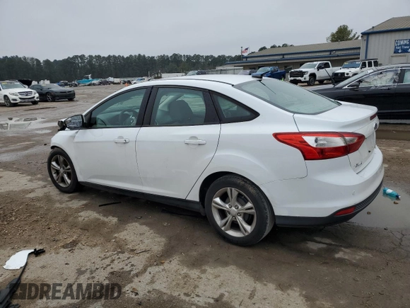 2013 Ford Focus SE z VIN 1FADP3F24DL217259, wystawiony jako Copart lot #51573535 z przebiegiem Nie podano mil oraz Szkoda całkowita • Salvage title. Historia ofert i sprzedaży dostępna na DreamBid. Obrazek 2.