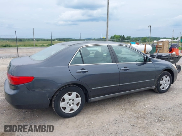 2005 Honda Accord LX z VIN 1HGCM56455A191202, wystawiony jako IAAI lot #42347658 z przebiegiem 222 365 mil mil oraz . Historia ofert i sprzedaży dostępna na DreamBid. Obrazek 6.