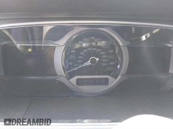 2016 Ford Taurus SHO z VIN 1FAHP2KTXGG153963, wystawiony jako IAAI lot #41825220 z przebiegiem Nie podano mil oraz . Historia ofert i sprzedaży dostępna na DreamBid. Obrazek 14.
