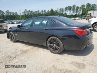 2012 BMW 7 Series 750Li xDrive z VIN WBAKC8C51CC437396, wystawiony jako Copart lot #57177205 z przebiegiem 105 602 mil mil oraz Czysty tytuł • Clean title. Historia ofert i sprzedaży dostępna na DreamBid. Obrazek 2.