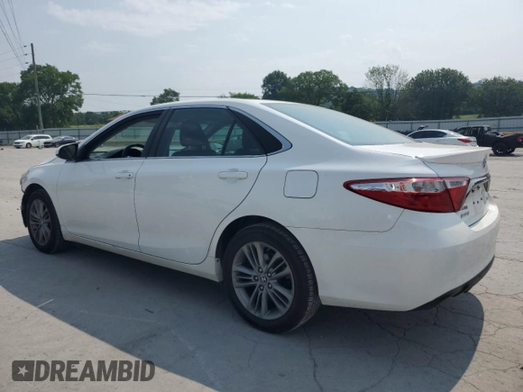 2015 Toyota Camry XLE z VIN 4T1BF1FK7FU105038, wystawiony jako Copart lot #59370355 z przebiegiem 76 870 mil mil oraz Szkoda całkowita • Salvage title. Historia ofert i sprzedaży dostępna na DreamBid. Obrazek 2.
