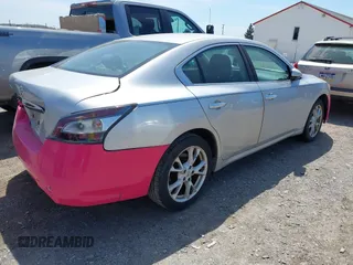 2013 Nissan Maxima SV with VIN 1N4AA5AP8DC835025, listed as a IAAI auction lot 42104523 with 172,434 mi miles and . Bid and sale history available at DreamBid. Image 4.