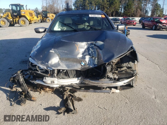 2018 BMW 7 Series ALPINA B7 xDrive with VIN WBA7F2C52JG424933, listed as a Copart auction lot 87302124 with 0 mi miles and Salvage Title. Bid and sale history available at carsss.com. Image 5.