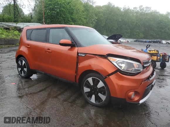 2018 Kia Soul + with VIN KNDJP3A50J7571363, listed as a Copart auction lot 55877035 with 30,987 mi miles and Salvage Title. Bid and sale history available at DreamBid. Image 4.