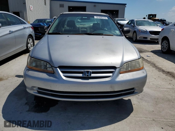 2002 Honda Accord SE with VIN JHMCG56742C001310, listed as a Copart auction lot 52408315 with 250,033 mi miles and Salvage title. Bid and sale history available at DreamBid. Image 5.