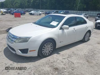 2010 Ford Fusion Hybrid with VIN 3FADP0L31AR179076, listed as a IAAI auction lot 42427753 with 240,938 mi miles and . Bid and sale history available at DreamBid. Image 2.