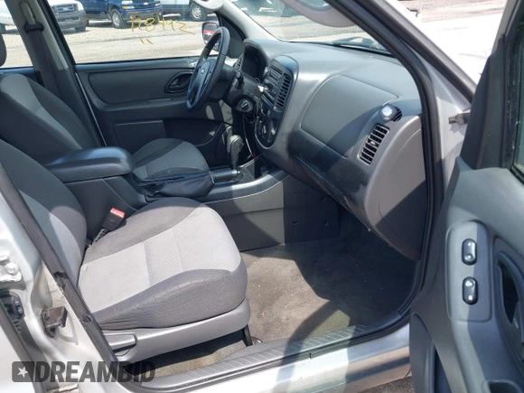 2007 Ford Escape XLS with VIN 1FMYU02Z97KB80446, listed as a IAAI auction lot 42113186 with 128,492 mi miles and . Bid and sale history available at DreamBid. Image 5.