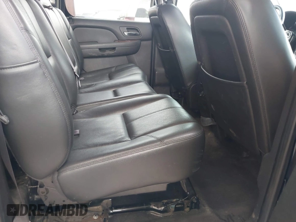 2012 Chevrolet Avalanche LT with VIN 3GNMCFE00CG274892, listed as a IAAI auction lot 41792001 with 169,920 mi miles. Bid and sale history available at carsss.com. Image 8.