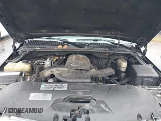 2005 Chevrolet Tahoe Z71 with VIN 1GNEC13T15R205653, listed as a IAAI auction lot 41808672 with 210,261 mi miles and . Bid and sale history available at DreamBid. Image 10.
