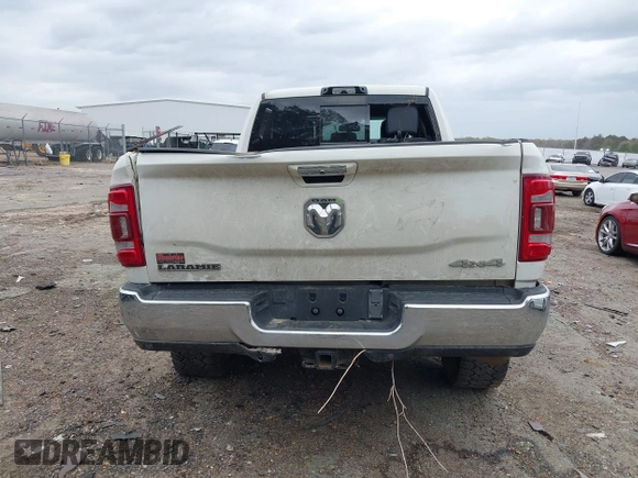 2022 Ram 2500 Laramie with VIN 3C6UR5FL3NG310109, listed as a IAAI auction lot 41832988 with 88,817 mi miles. Bid and sale history available at carsss.com. Image 16.