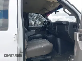 2018 Chevrolet Express Cargo Van with VIN 1GCWGAFP6J1336229, listed as a IAAI auction lot 42022722 with 99,005 mi miles. Bid and sale history available at carsss.com. Image 5.