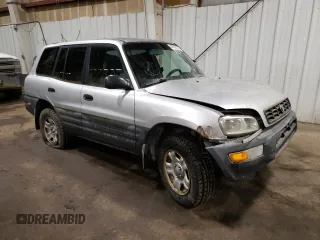 1998 Toyota RAV4 with VIN JT3HP10VXW7075633, listed as a Copart auction lot 52632125 with 185,392 mi miles and Non repairable. Bid and sale history available at DreamBid. Image 4.
