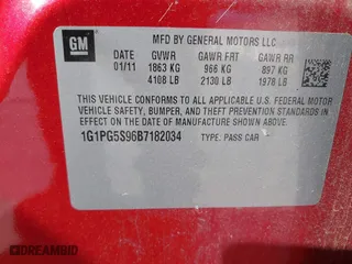 2011 Chevrolet Cruze LT w/2LT with VIN 1G1PG5S96B7182034, listed as a IAAI auction lot 41948689 with 108,321 mi miles. Bid and sale history available at carsss.com. Image 9.