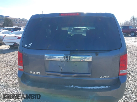 2015 Honda Pilot EX-L with VIN 5FNYF4H52FB070456, listed as a IAAI auction lot 41247639 with 182,998 mi miles and . Bid and sale history available at carsss.com. Image 16.