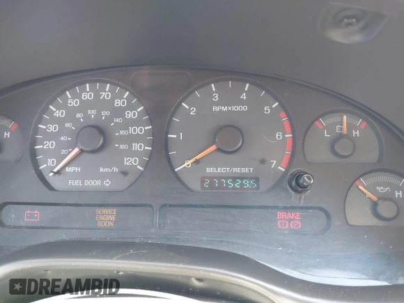 1999 Ford Mustang z VIN 1FAFP4045XF114668, wystawiony jako IAAI lot #42131503 z przebiegiem 277 529 mil mil oraz . Historia ofert i sprzedaży dostępna na DreamBid. Obrazek 7.