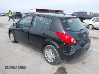 2010 Nissan Versa 1.8 S with VIN 3N1BC1CP1AL406178, listed as a IAAI auction lot 41531401 with 229,075 mi miles. Bid and sale history available at carsss.com. Image 3.