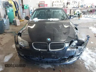 2011 BMW 3 Series 328i xDrive with VIN WBAKF5C58BE395799, listed as a IAAI auction lot 41580621 with 110,547 mi miles. Bid and sale history available at carsss.com. Image 12.