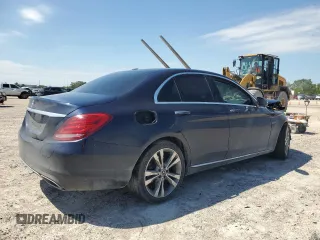2018 Mercedes-Benz C 350e with VIN 55SWF4HB4JU262496, listed as a Copart auction lot 70704394 with 99,518 mi miles and Clean title. Bid and sale history available at DreamBid. Image 3.