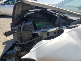 2010 Volkswagen Jetta TDI z VIN 3VWTL7AJ0AM654626, wystawiony jako Copart lot #56940995 z przebiegiem 196 928 mil mil oraz Szkoda całkowita • Salvage title. Historia ofert i sprzedaży dostępna na DreamBid. Obrazek 12.