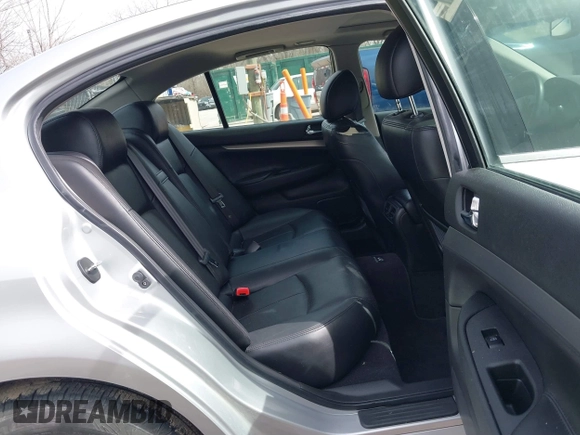 2011 Infiniti G25 x z VIN JN1DV6AR2BM451464, wystawiony jako IAAI lot #41754165 z przebiegiem 76 094 mil mil oraz . Historia ofert i sprzedaży dostępna na DreamBid. Obrazek 8.