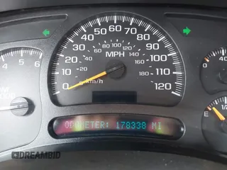 2004 Chevrolet Tahoe LT with VIN 1GNEC13Z94R299705, listed as a IAAI auction lot 42037700 with 178,338 mi miles and . Bid and sale history available at DreamBid. Image 7.