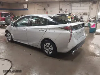 2017 Toyota Prius Two with VIN JTDKARFU1H3037959, listed as a IAAI auction lot 41509021 with 82,500 mi miles. Bid and sale history available at carsss.com. Image 3.