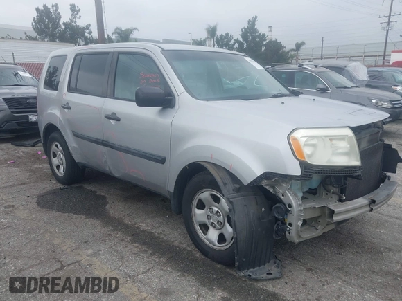 2015 Honda Pilot LX with VIN 5FNYF3H21FB010426, listed as a IAAI auction lot 41901870 with 184,113 mi miles and . Bid and sale history available at carsss.com. Image 1.