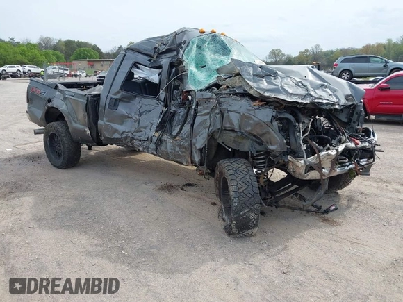 2015 Ford Super Duty F-250 SRW Lariat with VIN 1FT7W2BT4FED12351, listed as a IAAI auction lot 41944143 with 1 mi miles. Bid and sale history available at carsss.com. Image 1.
