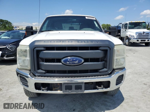2012 Ford F-250 XL with VIN 1FT7W2BT6CEC93362, listed as a Copart auction lot 58203935 with 266,160 mi miles and Salvage title. Bid and sale history available at DreamBid. Image 5.