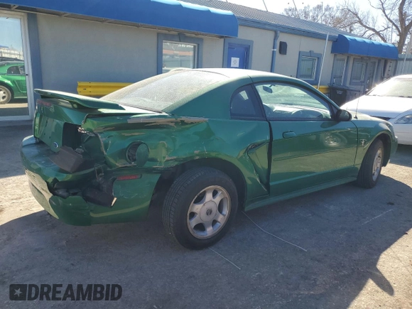 2001 Ford Mustang Standard с VIN 1FAFP40411F176303, выставлен на аукционе Copart как лот 47479995 с пробегом Не указан миль и Списание • Salvage title. История ставок и продаж доступна на DreamBid. Изображение 3.