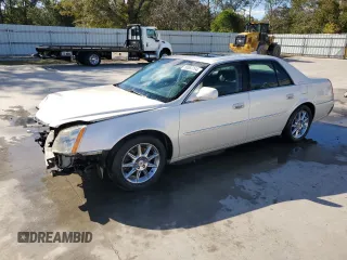 2010 Cadillac DTS w/1SC with VIN 1G6KD5EY6AU135425, listed as a Copart auction lot 80883794 with 114,664 mi miles and Salvage Title. Bid and sale history available at carsss.com. Image 1.