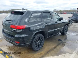 2018 Jeep Grand Cherokee Laredo with VIN 1C4RJFAG7JC468391, listed as a IAAI auction lot 42010443 with 91,585 mi miles and . Bid and sale history available at DreamBid. Image 4.