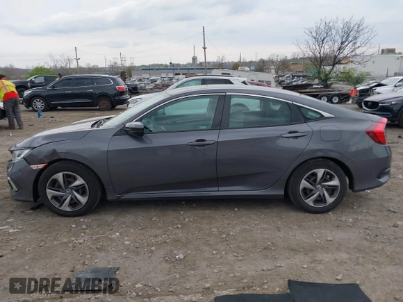 2019 Honda Civic Sedan LX with VIN 2HGFC2F66KH595946, listed as a IAAI auction lot 42017066 with 37,634 mi miles. Bid and sale history available at carsss.com. Image 14.