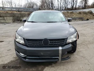 2015 Volkswagen Passat 1.8T Sport with VIN 1VWBT7A3XFC073110, listed as a Copart auction lot 41399305 with 123,086 mi miles and Salvage Title. Bid and sale history available at carsss.com. Image 5.