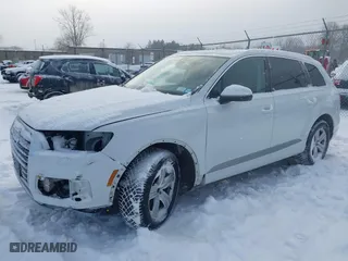 2018 Audi Q7 Premium Plus with VIN WA1LHAF77JD004096, listed as a IAAI auction lot 41376622 with 92,615 mi miles. Bid and sale history available at carsss.com. Image 17.