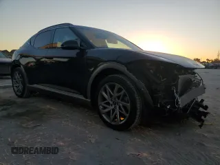 2024 Genesis GV60 Advanced z VIN KMUKCDSC6RU021775, wystawiony jako Copart lot #82183794 z przebiegiem 3689 mil mil oraz Szkody całkowita. Historia ofert i sprzedaży dostępna na DreamBid. Obrazek 4.