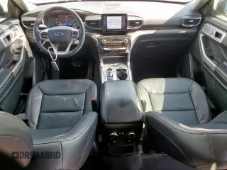 2021 Ford Explorer Limited z VIN 1FMSK7FHXMGA70607, wystawiony jako Copart lot #64111035 z przebiegiem 72 199 mil mil oraz Szkoda całkowita • Salvage title. Historia ofert i sprzedaży dostępna na DreamBid. Obrazek 8.