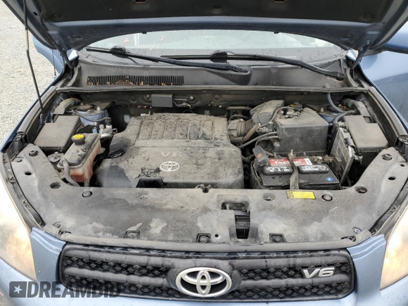 2008 Toyota RAV4 Sport with VIN JTMBK32V186039119, listed as a Copart auction lot 59575345 with 155,384 mi miles and Salvage title. Bid and sale history available at DreamBid. Image 12.