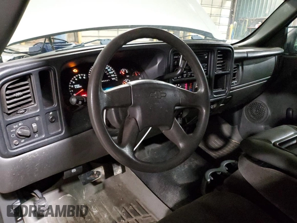 2006 Chevrolet Silverado 1500 Work Truck with VIN 1GCEC14V06E193092, listed as a Copart auction lot 87185724 with 95,040 mi miles and Clean Title. Bid and sale history available at carsss.com. Image 8.