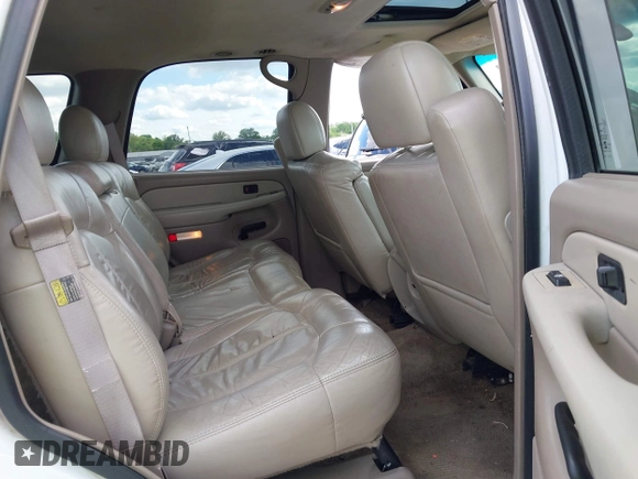 2002 Chevrolet Tahoe Z71 z VIN 1GNEK13Z32R326011, wystawiony jako IAAI lot #42181335 z przebiegiem 315 321 mil mil oraz . Historia ofert i sprzedaży dostępna na DreamBid. Obrazek 8.