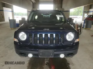 2015 Jeep Patriot Latitude z VIN 1C4NJRFB5FD125674, wystawiony jako Copart lot #60282055 z przebiegiem 73 330 mil mil oraz Szkoda całkowita • Salvage title. Historia ofert i sprzedaży dostępna na DreamBid. Obrazek 5.