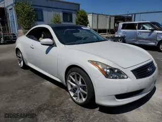 2010 Infiniti G37 Convertible with VIN JN1CV6FE8AM353720, listed as a Copart auction lot 61642314 with 0 mi miles and Salvage Title. Bid and sale history available at carsss.com. Image 4.
